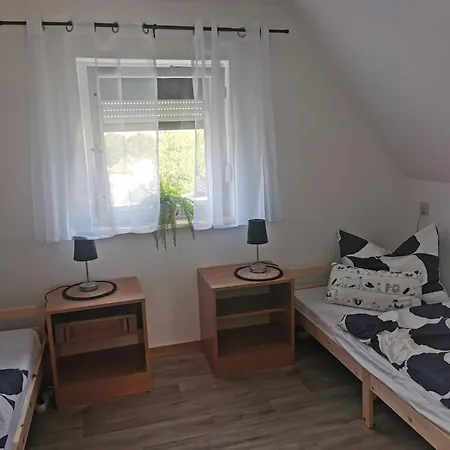 Апартаменты Kleines In Bei Der Messe